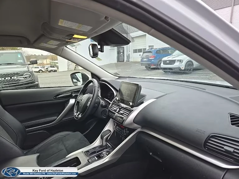 2024 Mitsubishi Eclipse Cross - Image 15 of 19