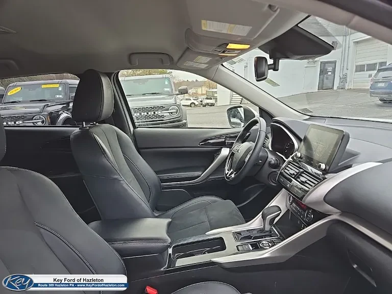 2024 Mitsubishi Eclipse Cross - Image 16 of 19