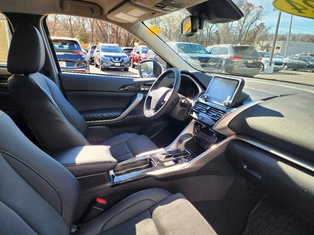 2024 Mitsubishi Eclipse Cross - Image 10 of 20