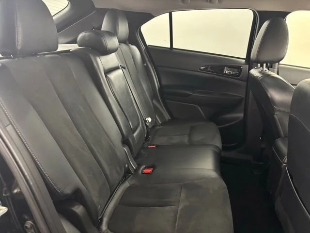 2024 Mitsubishi Eclipse Cross - Image 12 of 20