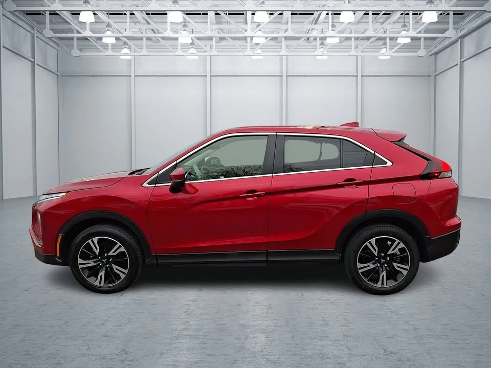 2024 Mitsubishi Eclipse Cross - Image 2 of 20
