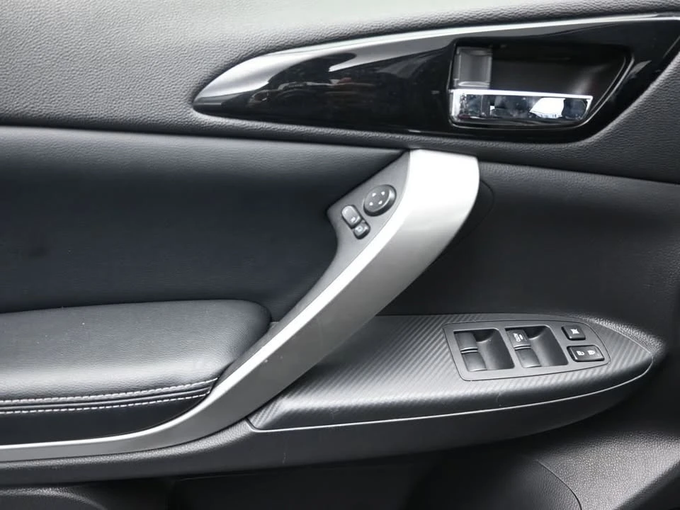 2024 Mitsubishi Eclipse Cross - Image 18 of 20