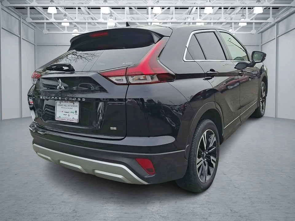 2024 Mitsubishi Eclipse Cross - Image 3 of 18
