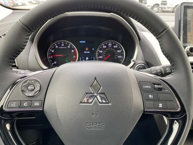 2024 Mitsubishi Eclipse Cross - Image 10 of 12