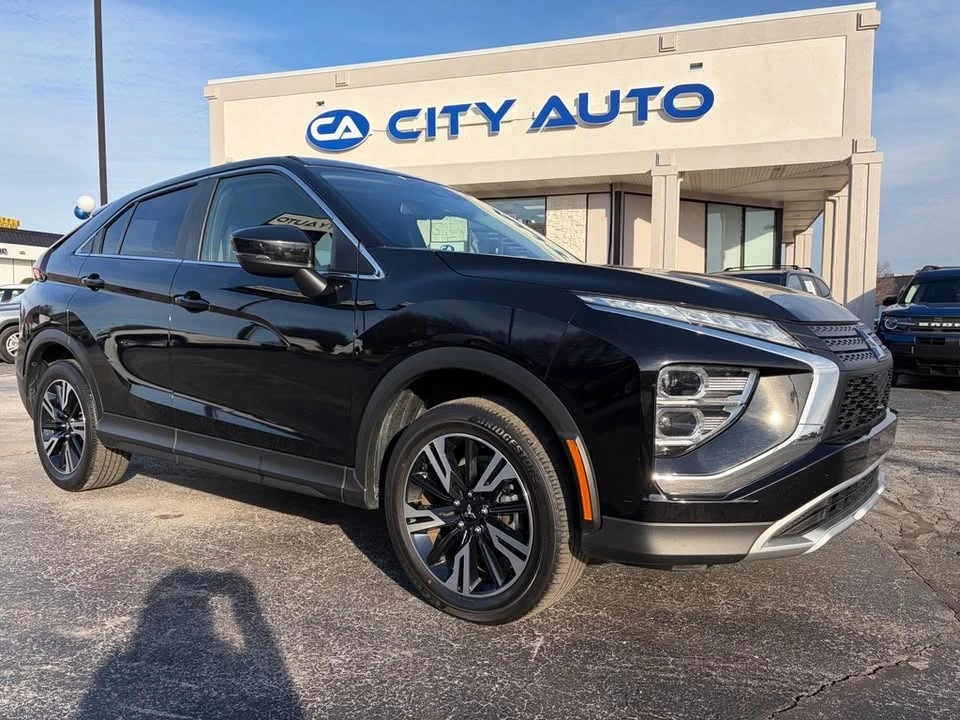 2024 Mitsubishi Eclipse Cross - Image 2 of 19