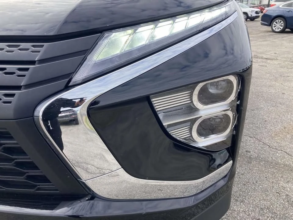 2024 Mitsubishi Eclipse Cross - Image 12 of 19