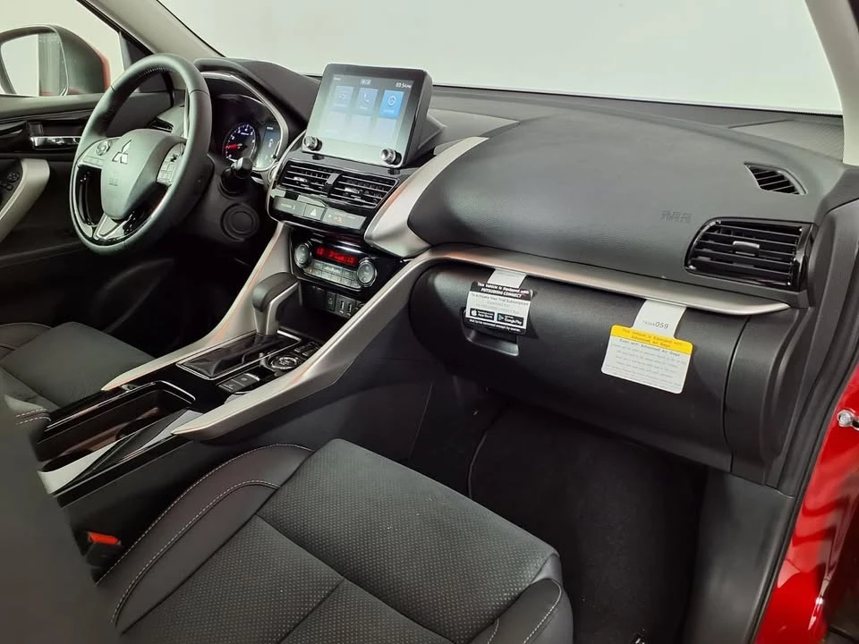 2024 Mitsubishi Eclipse Cross - Image 14 of 19