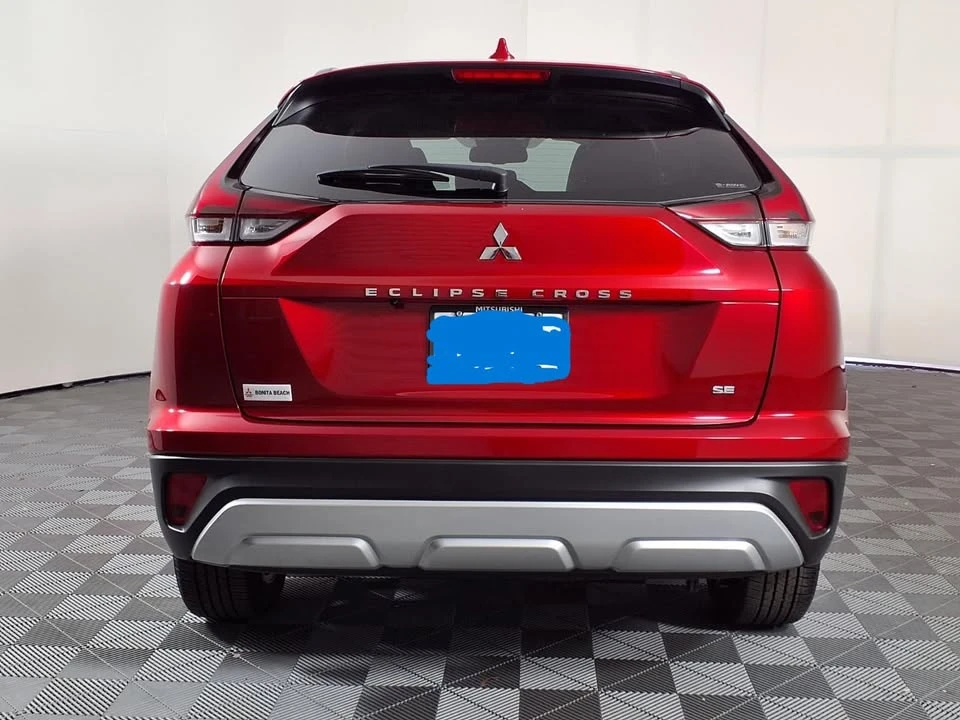 2024 Mitsubishi Eclipse Cross - Image 4 of 19