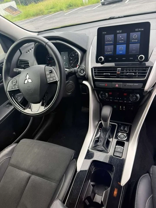 2024 Mitsubishi Eclipse Cross - Image 5 of 11