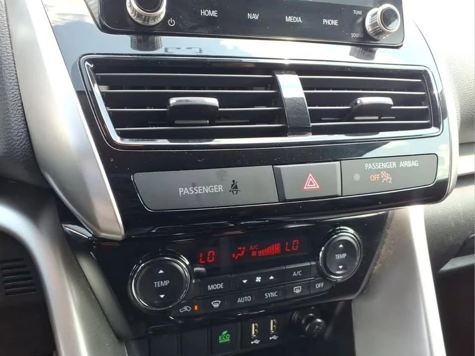 2024 Mitsubishi Eclipse Cross - Image 13 of 18