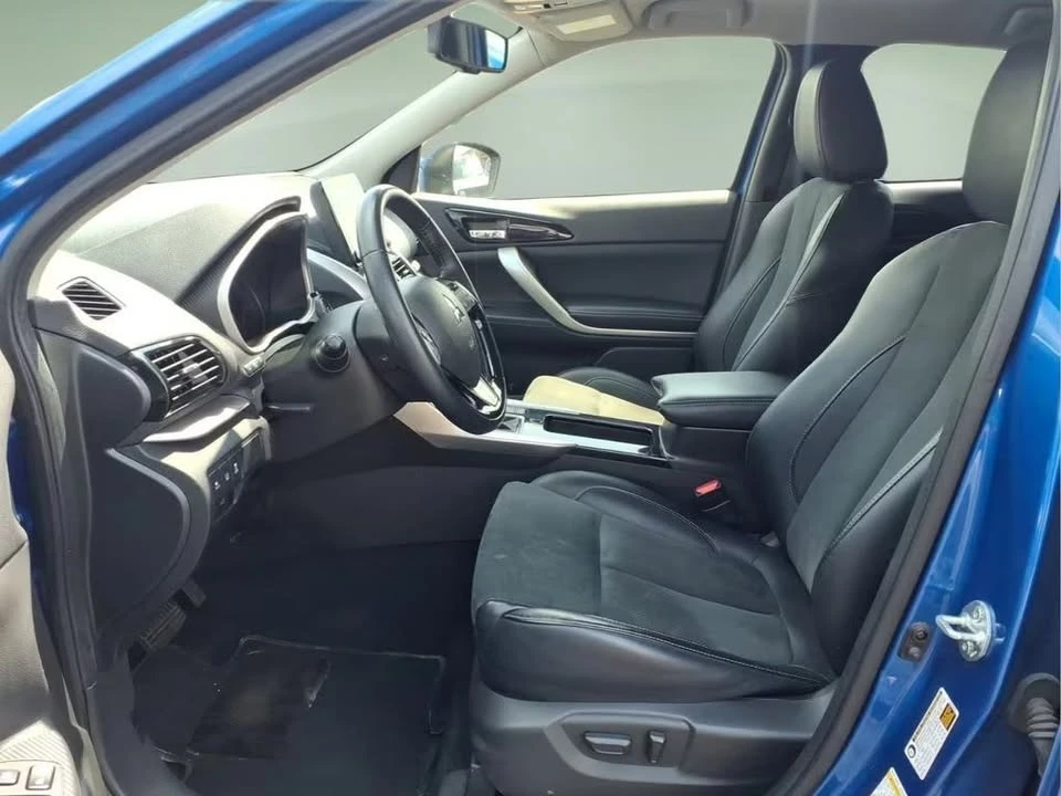 2024 Mitsubishi Eclipse Cross - Image 2 of 18