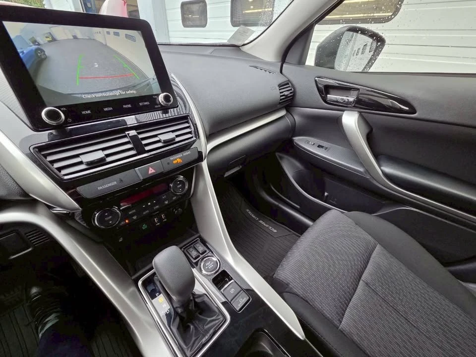 2024 Mitsubishi Eclipse Cross - Image 11 of 14