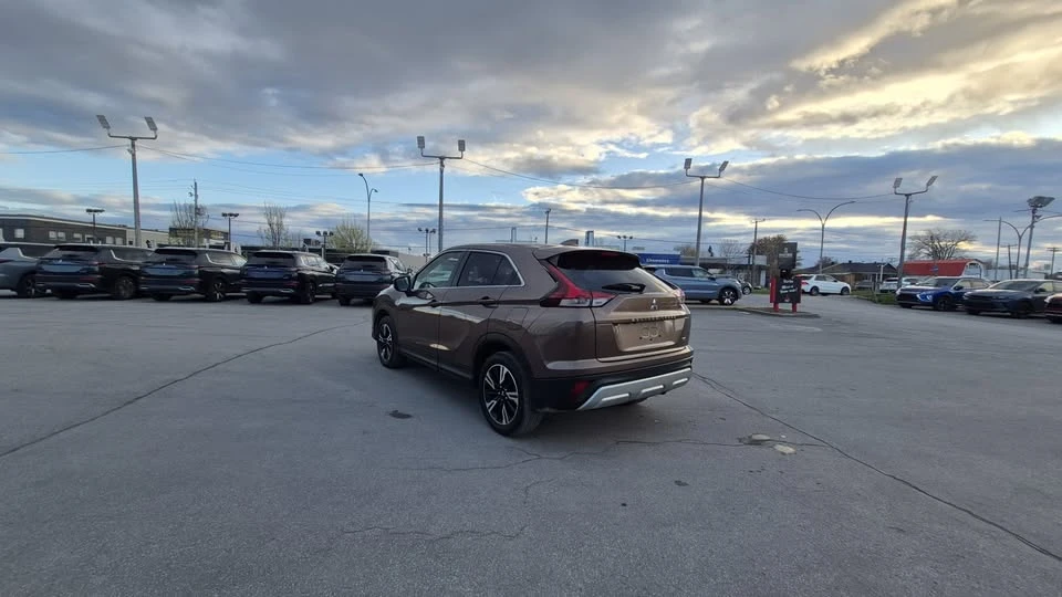 2024 Mitsubishi Eclipse Cross - Image 5 of 8