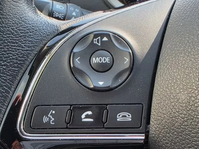 2024 Mitsubishi Eclipse Cross - Image 9 of 19