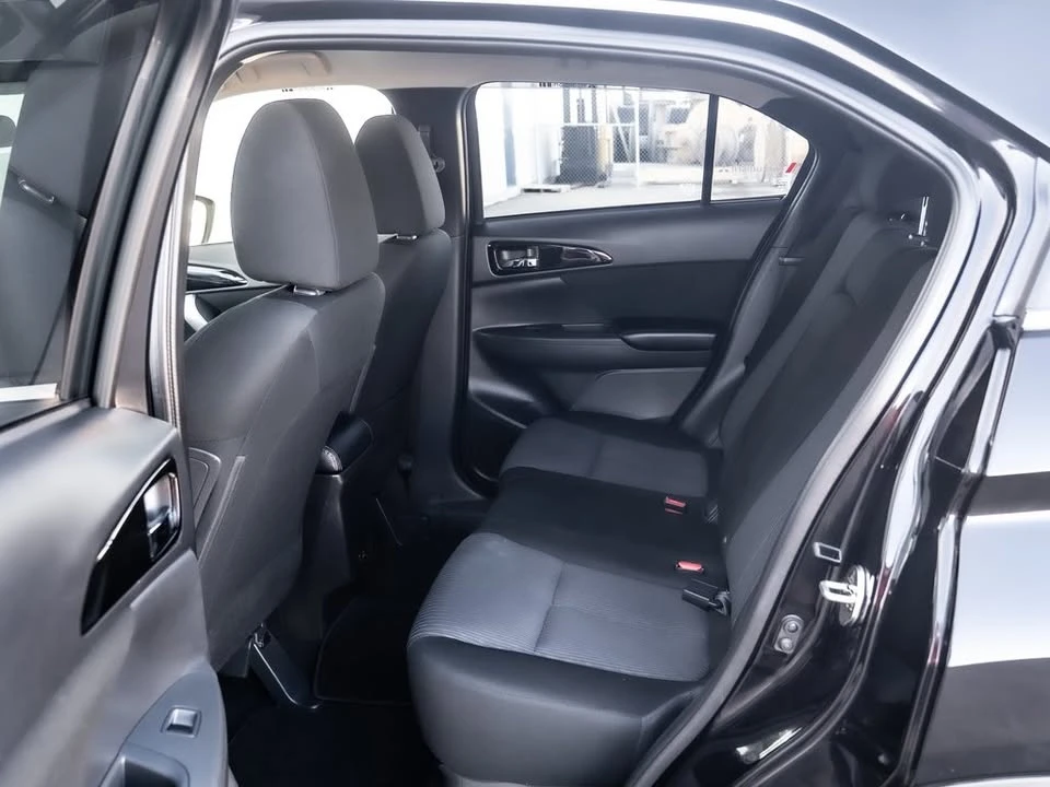 2024 Mitsubishi Eclipse Cross - Image 14 of 15