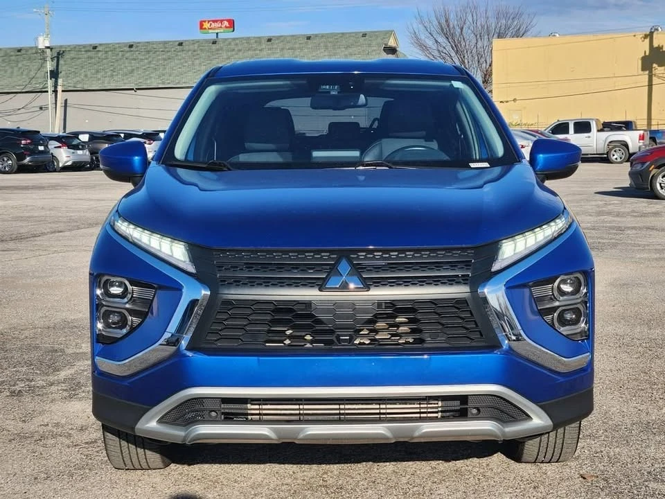 2024 Mitsubishi Eclipse Cross - Image 2 of 12