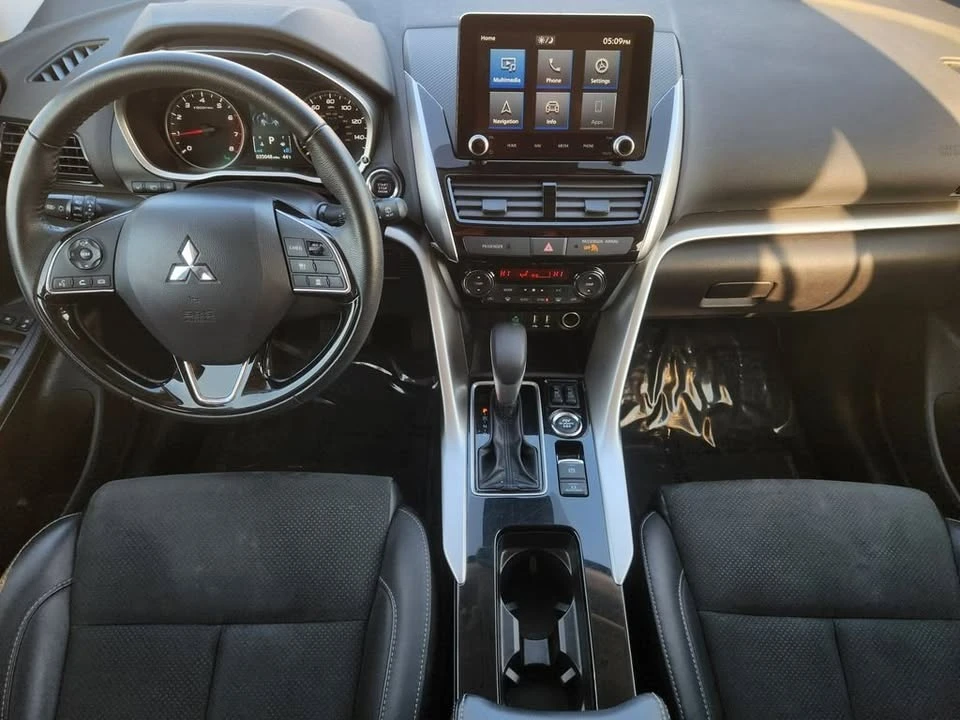 2024 Mitsubishi Eclipse Cross - Image 7 of 12