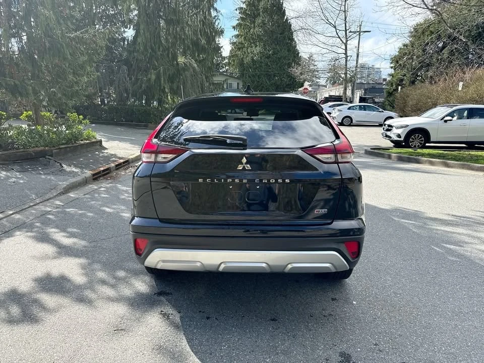 2024 Mitsubishi Eclipse Cross - Image 5 of 17