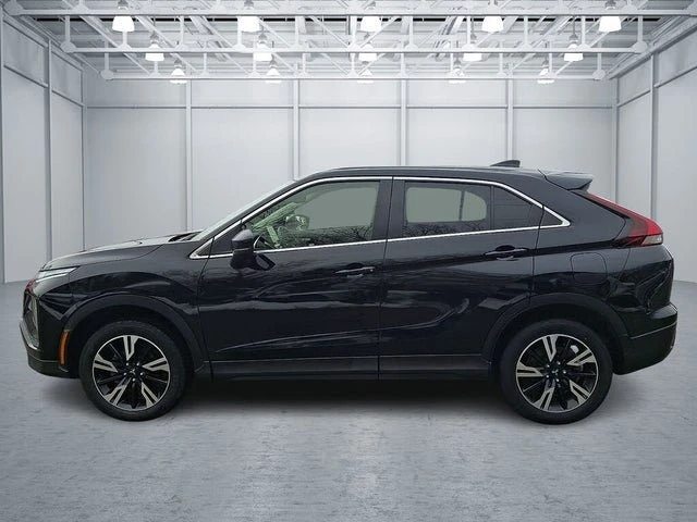 2024 Mitsubishi Eclipse Cross - Image 2 of 20