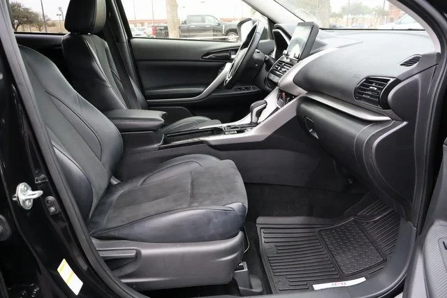 2024 Mitsubishi Eclipse Cross - Image 10 of 12