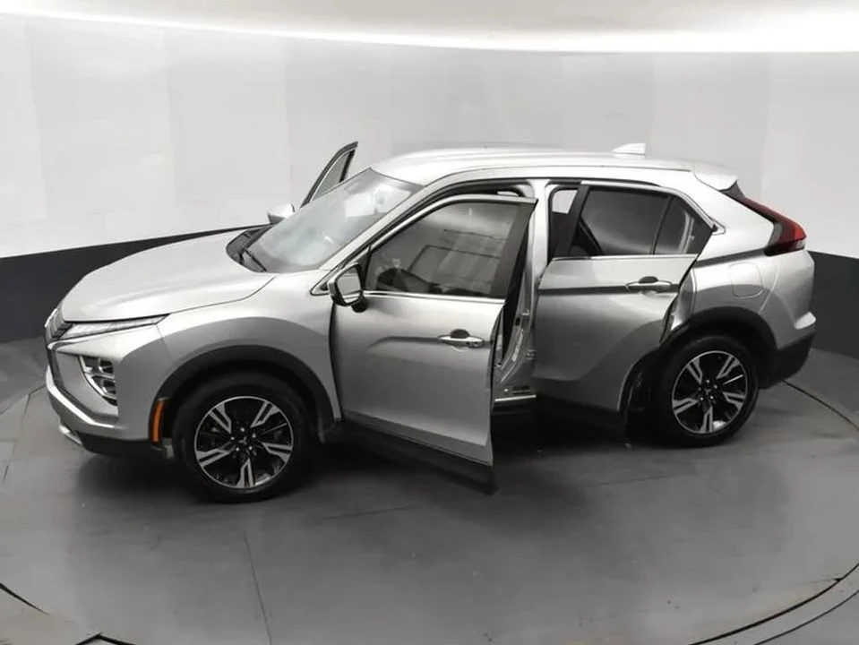 2024 Mitsubishi Eclipse Cross - Image 3 of 10
