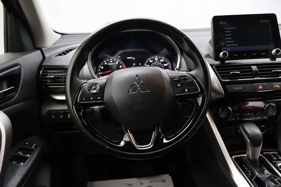 2024 Mitsubishi Eclipse Cross - Image 7 of 10