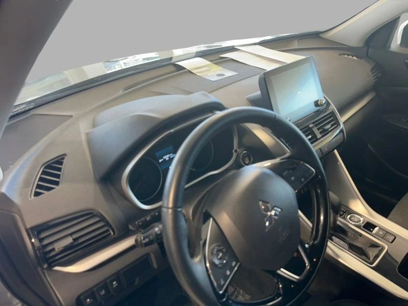 2024 Mitsubishi Eclipse Cross - Image 16 of 19