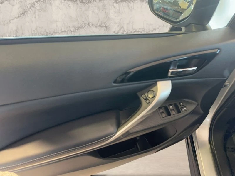 2024 Mitsubishi Eclipse Cross - Image 11 of 19