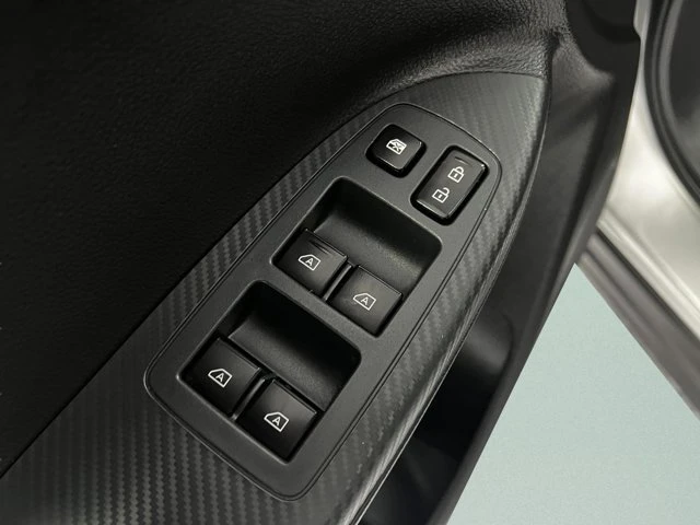 2024 Mitsubishi Eclipse Cross - Image 13 of 20