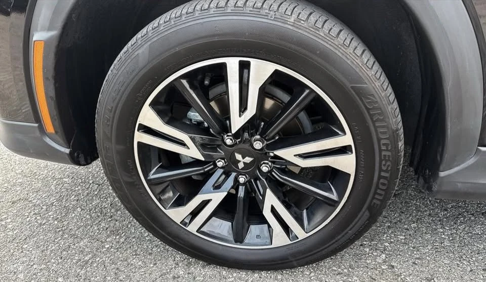 2024 Mitsubishi Eclipse Cross - Image 18 of 19