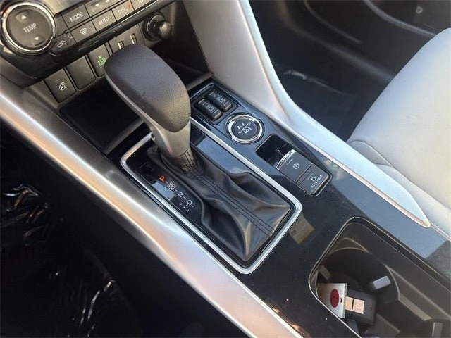 2024 Mitsubishi Eclipse Cross - Image 18 of 20