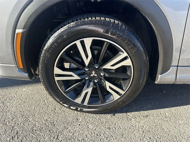2024 Mitsubishi Eclipse Cross - Image 9 of 20