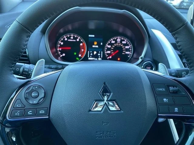 2024 Mitsubishi Eclipse Cross - Image 13 of 17