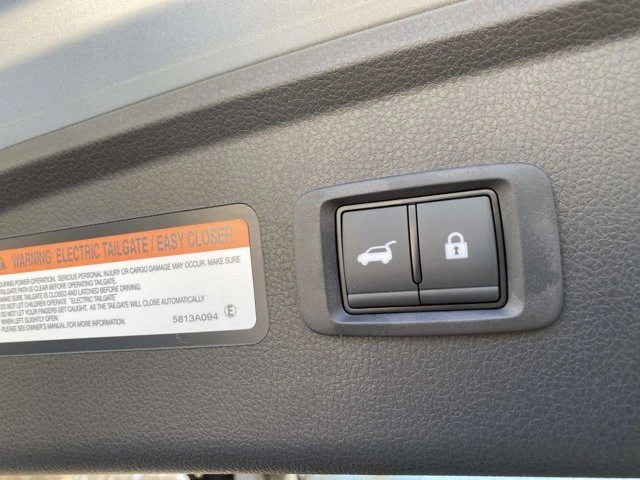 2024 Mitsubishi Eclipse Cross - Image 5 of 19