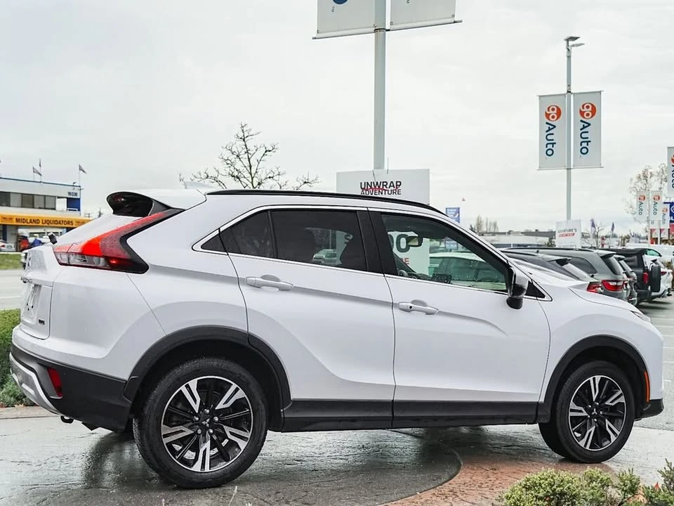 2024 Mitsubishi Eclipse Cross - Image 4 of 10