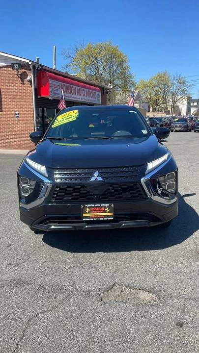 2024 Mitsubishi Eclipse Cross - Image 2 of 8