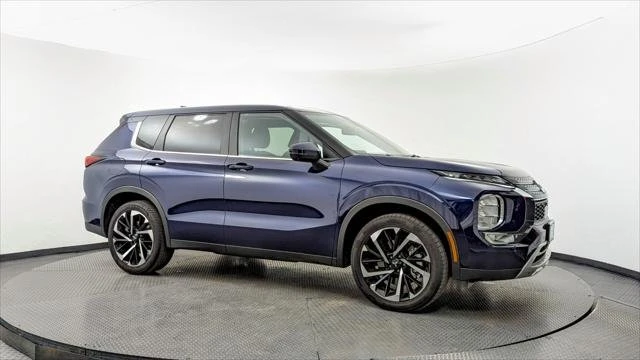2024 Mitsubishi Outlander - Image 8 of 20