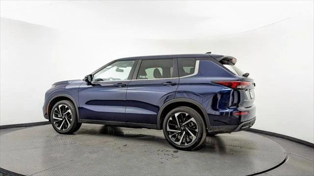 2024 Mitsubishi Outlander - Image 3 of 20