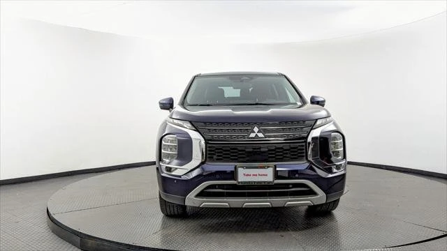 2024 Mitsubishi Outlander - Image 10 of 20