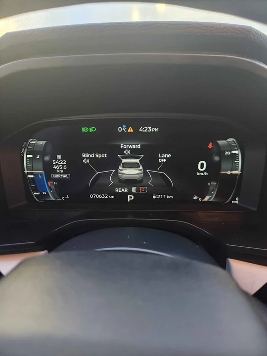 2024 Mitsubishi Outlander - Image 8 of 13