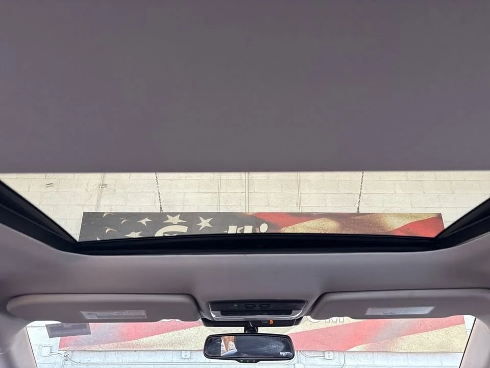 2024 Mitsubishi Outlander - Image 17 of 18
