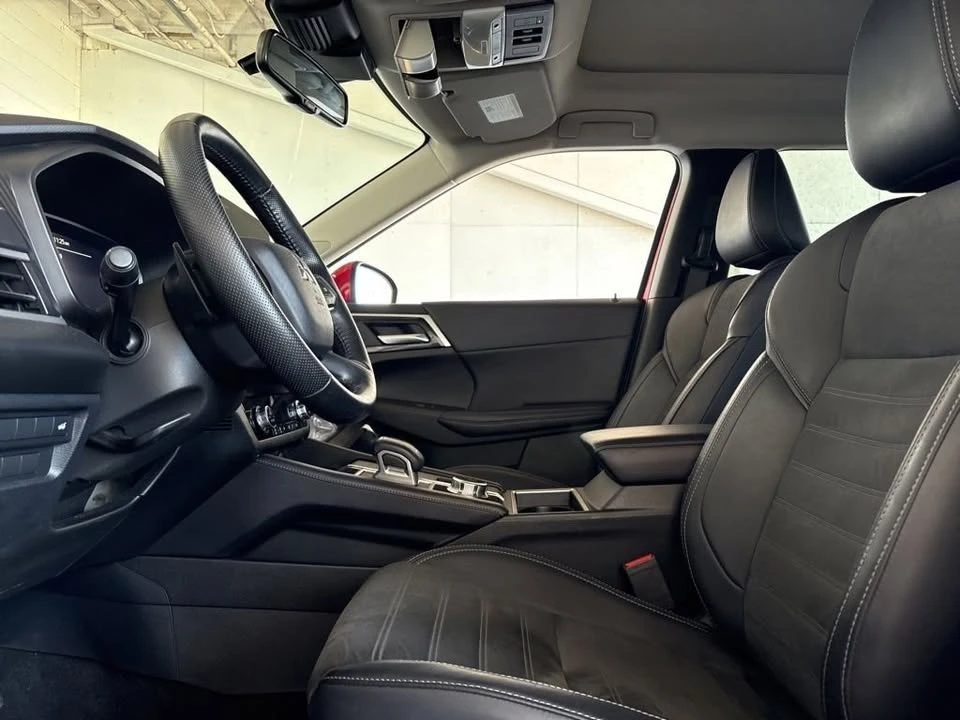 2024 Mitsubishi Outlander - Image 9 of 18