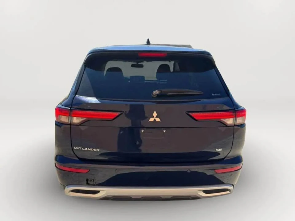 2024 Mitsubishi Outlander - Image 6 of 11