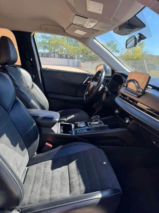 2024 Mitsubishi Outlander - Image 7 of 11