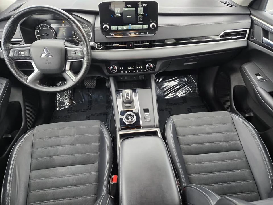 2024 Mitsubishi Outlander - Image 4 of 12