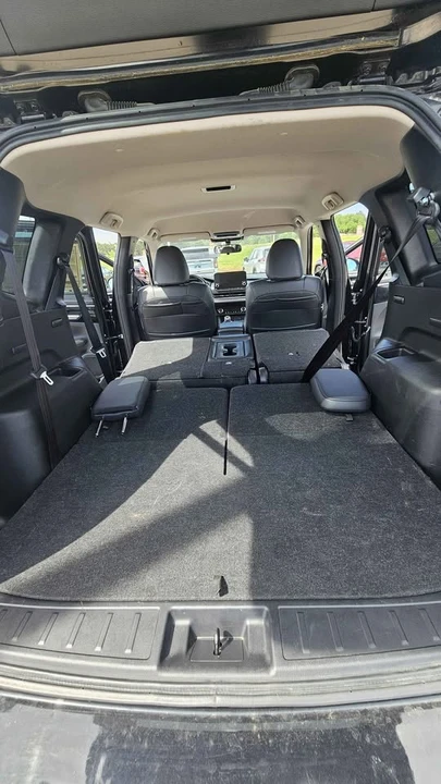 2024 Mitsubishi Outlander - Image 7 of 17