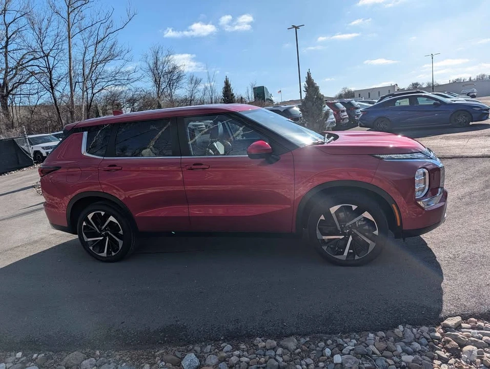 2024 Mitsubishi Outlander - Image 6 of 20