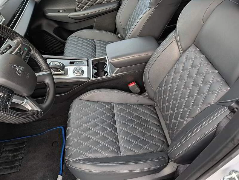 2024 Mitsubishi Outlander - Image 7 of 13