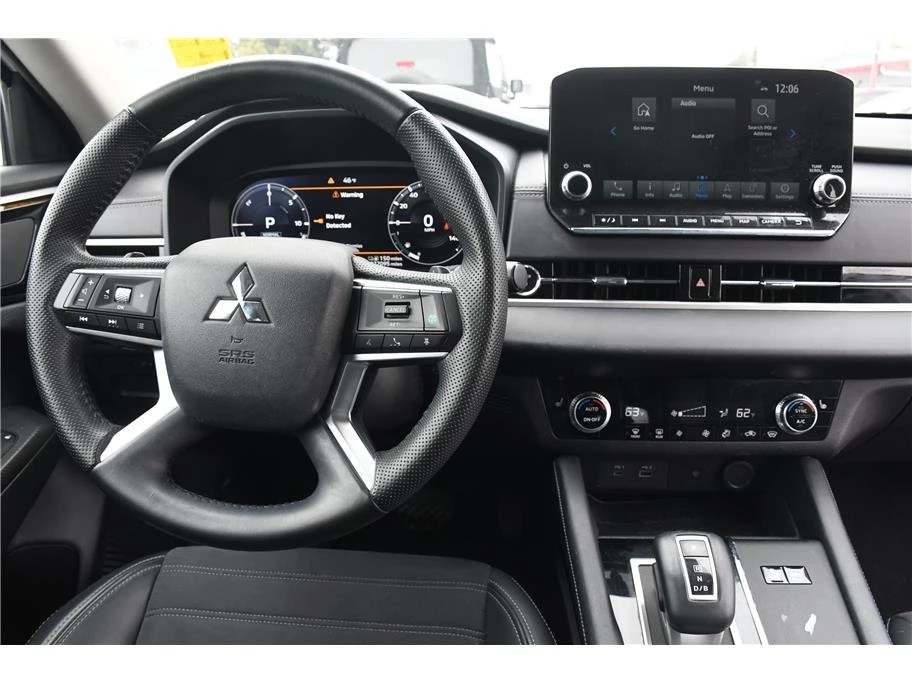 2024 Mitsubishi Outlander - Image 10 of 14