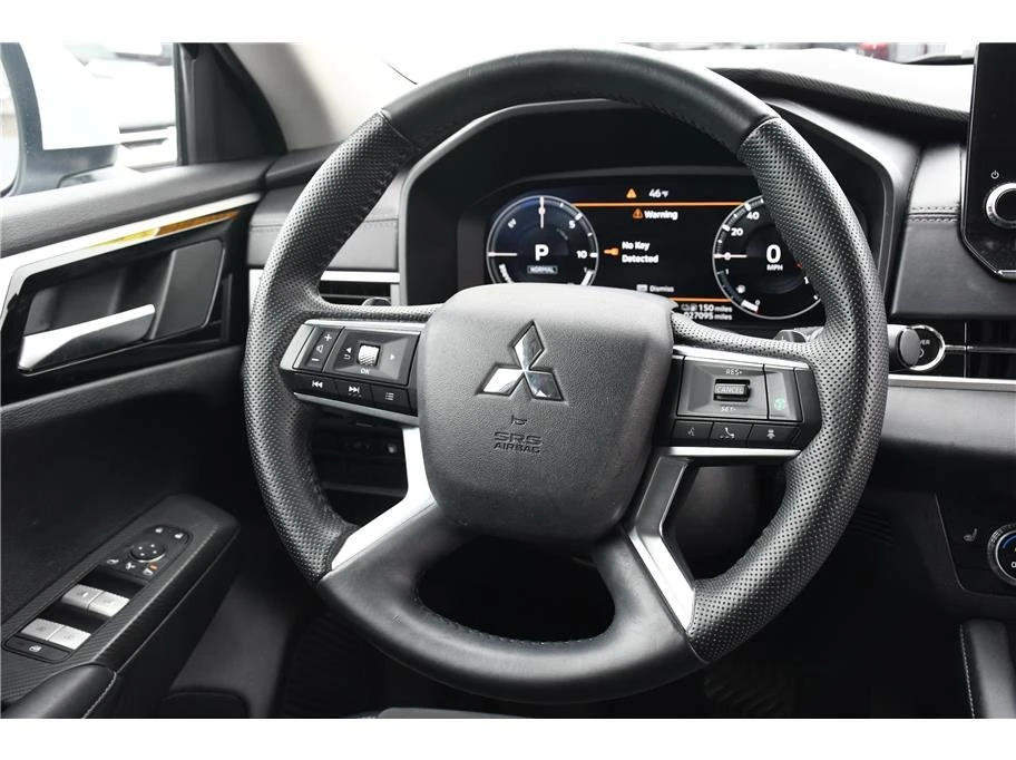 2024 Mitsubishi Outlander - Image 11 of 14